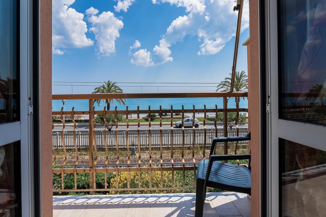Residence Villa Alda Pietra Ligure Εξωτερικό φωτογραφία