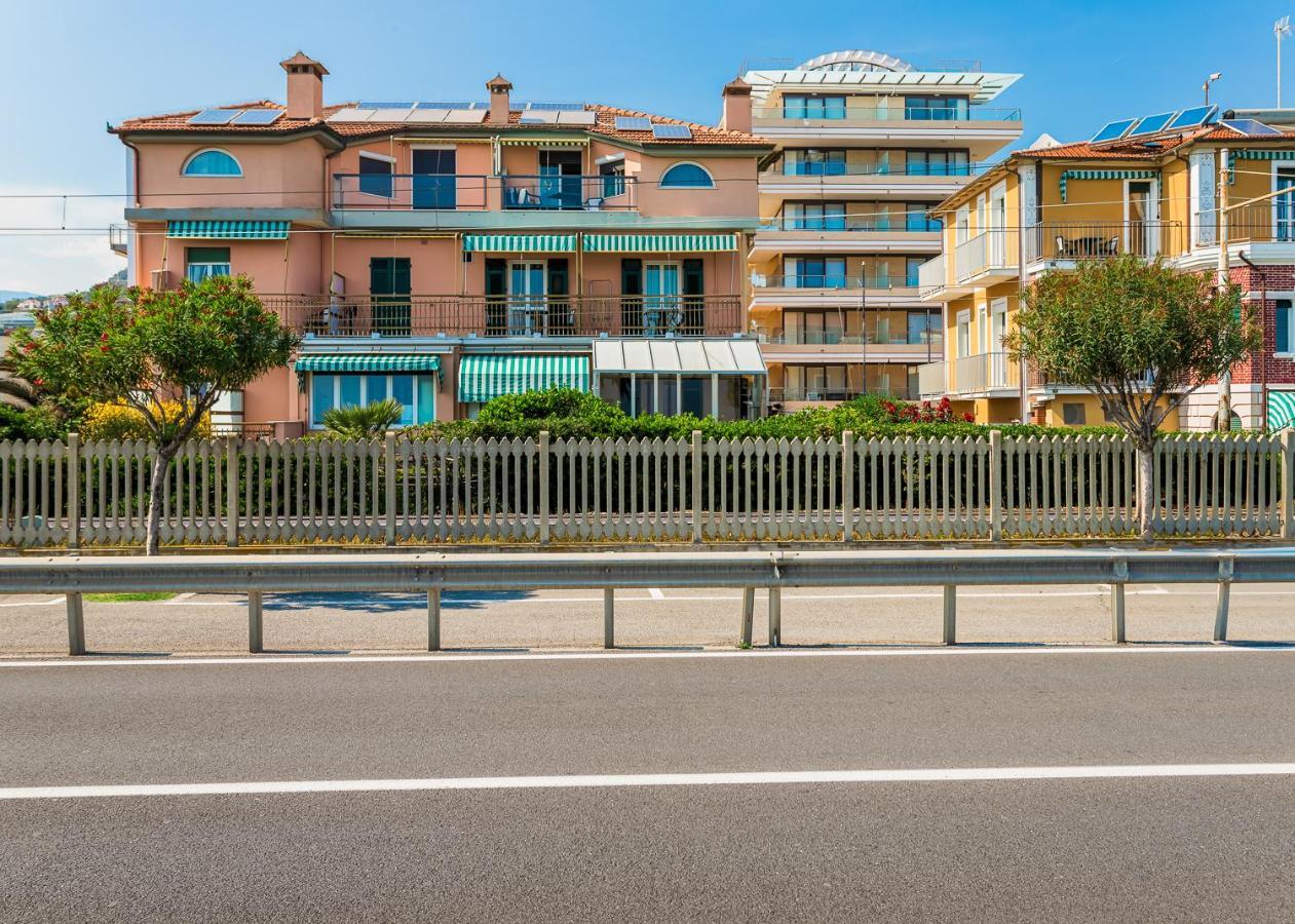 Residence Villa Alda Pietra Ligure Εξωτερικό φωτογραφία